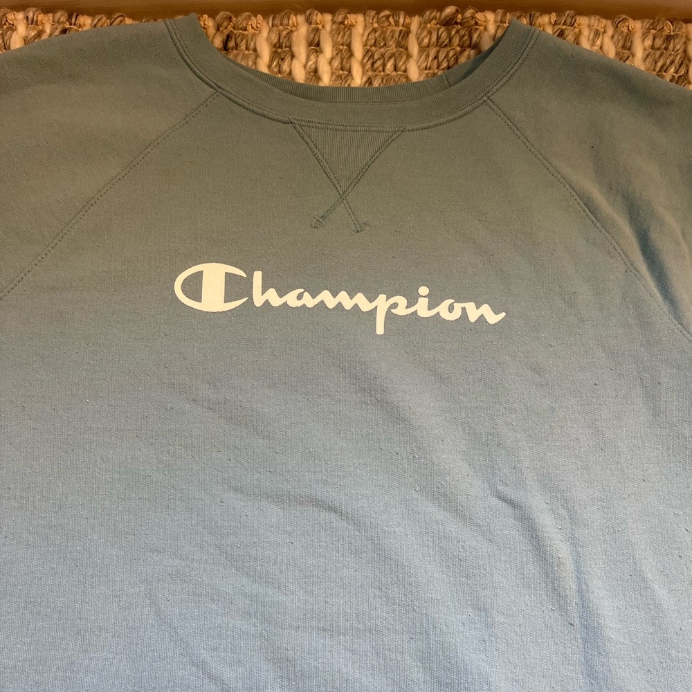 Unisex light blue Large champion sweatshirt, great condition